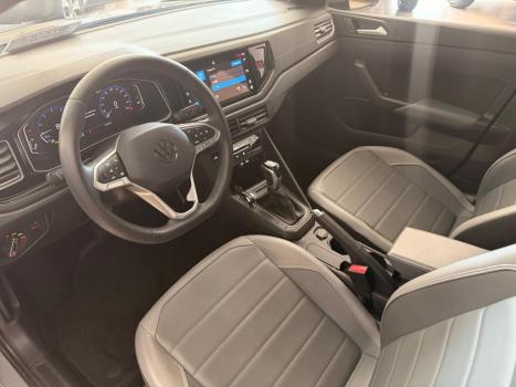 VOLKSWAGEN Nivus 1.0 4P FLEX 200 TSI HIGHLINE TURBO AUTOM�TICO, Foto 8