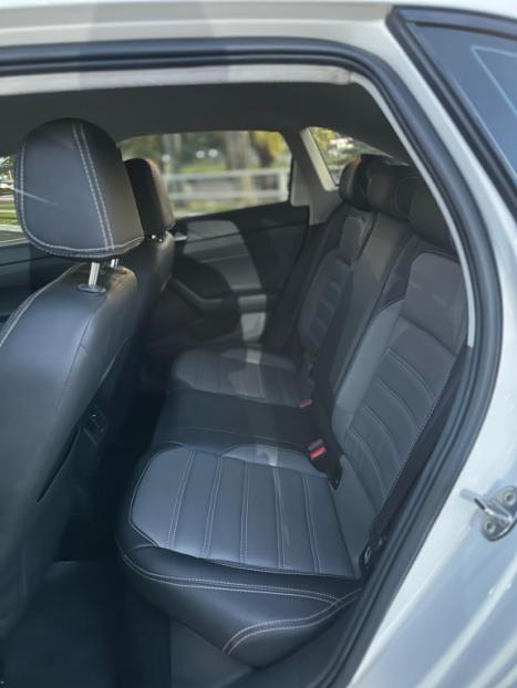 VOLKSWAGEN Nivus 1.0 4P FLEX 200 TSI COMFORTLINE TURBO AUTOM�TICO, Foto 9