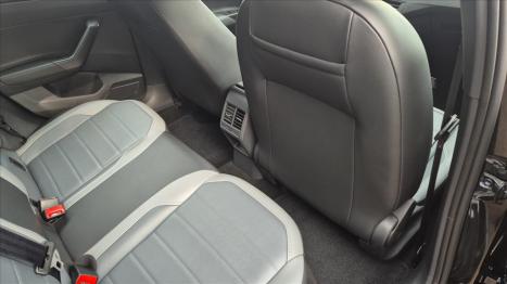 VOLKSWAGEN Nivus 1.0 4P FLEX 200 TSI HIGHLINE TURBO AUTOM�TICO, Foto 5