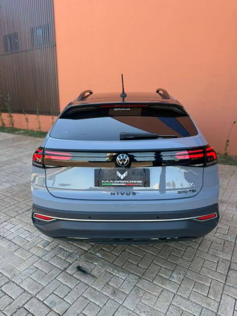 VOLKSWAGEN Nivus 1.0 4P FLEX 200 TSI HIGHLINE TURBO AUTOM�TICO, Foto 14