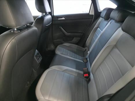 VOLKSWAGEN Nivus 1.0 4P FLEX 200 TSI HIGHLINE TURBO AUTOM�TICO, Foto 12