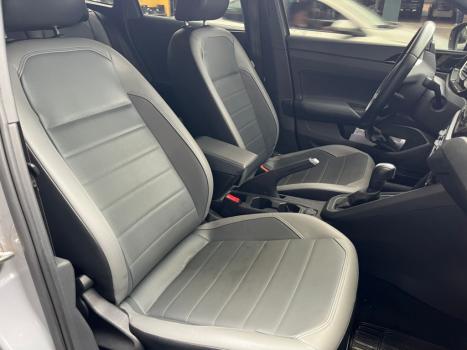VOLKSWAGEN Nivus 1.0 4P FLEX 200 TSI HIGHLINE TURBO AUTOM�TICO, Foto 6