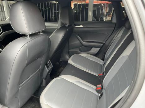 VOLKSWAGEN Nivus 1.0 4P FLEX 200 TSI HIGHLINE TURBO AUTOM�TICO, Foto 9