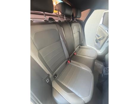 VOLKSWAGEN Nivus 1.0 4P FLEX 200 TSI HIGHLINE TURBO AUTOM�TICO, Foto 12