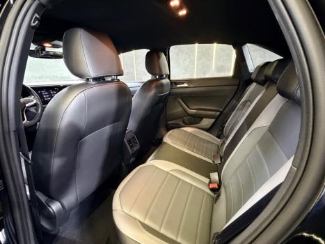 VOLKSWAGEN Nivus 1.0 4P FLEX 200 TSI HIGHLINE TURBO AUTOM�TICO, Foto 12