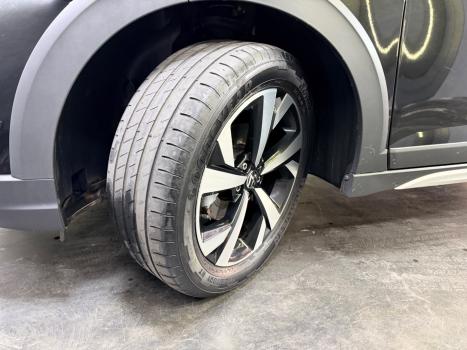 VOLKSWAGEN Nivus 1.0 4P FLEX 200 TSI HIGHLINE TURBO AUTOM�TICO, Foto 14
