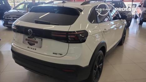 VOLKSWAGEN Nivus 1.0 4P FLEX 200 TSI HIGHLINE TURBO AUTOM�TICO, Foto 4