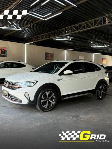 VOLKSWAGEN Nivus 1.0 4P FLEX 200 TSI HIGHLINE TURBO AUTOM�TICO, Foto 2