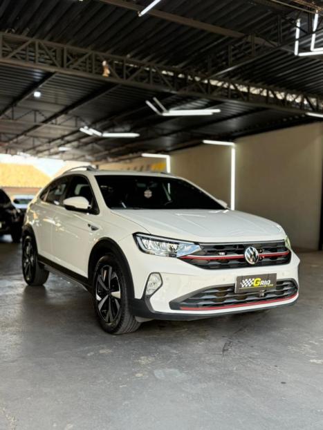 VOLKSWAGEN Nivus 1.0 4P FLEX 200 TSI HIGHLINE TURBO AUTOM�TICO, Foto 6