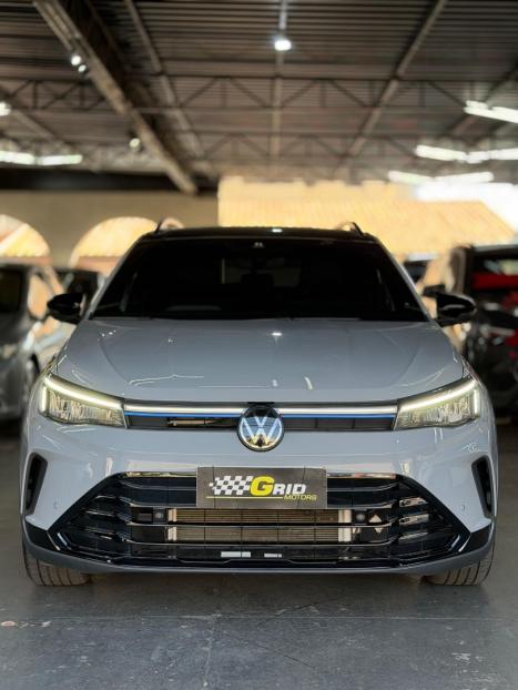 VOLKSWAGEN Nivus 1.0 4P FLEX 200 TSI HIGHLINE TURBO AUTOM�TICO, Foto 4