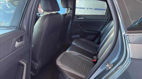 VOLKSWAGEN Nivus 1.0 4P FLEX 200 TSI HIGHLINE TURBO AUTOM�TICO, Foto 12