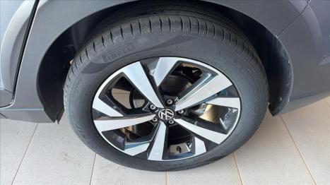 VOLKSWAGEN Nivus 1.0 4P FLEX 200 TSI HIGHLINE TURBO AUTOM�TICO, Foto 14