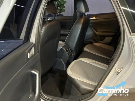 VOLKSWAGEN Nivus 1.0 4P FLEX 200 TSI HIGHLINE TURBO AUTOM�TICO, Foto 8