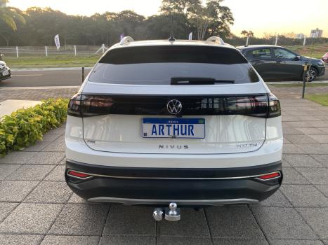 VOLKSWAGEN Nivus 1.0 4P FLEX 200 TSI HIGHLINE TURBO AUTOM�TICO, Foto 6