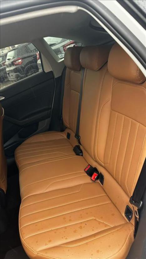 VOLKSWAGEN Nivus 1.0 4P FLEX 200 TSI COMFORTLINE TURBO AUTOM�TICO, Foto 9