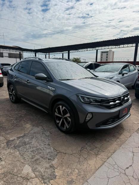 VOLKSWAGEN Nivus 1.0 4P FLEX 200 TSI HIGHLINE TURBO AUTOM�TICO, Foto 3