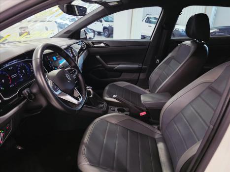 VOLKSWAGEN Nivus 1.0 4P FLEX 200 TSI HIGHLINE TURBO AUTOM�TICO, Foto 8