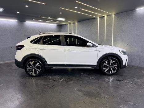 VOLKSWAGEN Nivus 1.0 4P FLEX 200 TSI HIGHLINE TURBO AUTOM�TICO, Foto 3