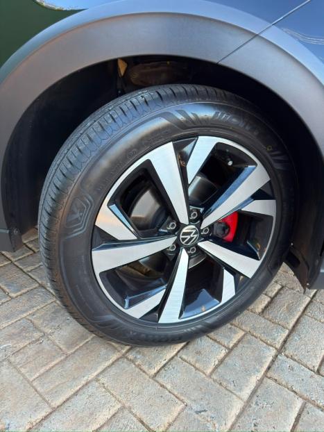 VOLKSWAGEN Nivus 1.0 4P FLEX 200 TSI HIGHLINE TURBO AUTOM�TICO, Foto 2