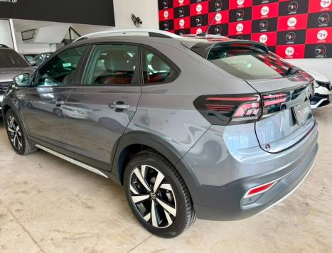 VOLKSWAGEN Nivus 1.0 4P FLEX 200 TSI HIGHLINE TURBO AUTOM�TICO, Foto 6