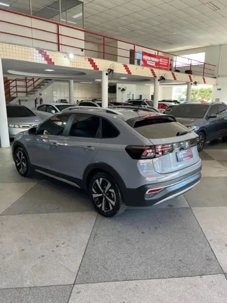 VOLKSWAGEN Nivus 1.0 4P FLEX 200 TSI HIGHLINE TURBO AUTOM�TICO, Foto 7