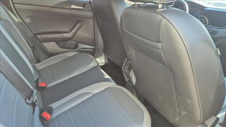 VOLKSWAGEN Nivus 1.0 4P FLEX 200 TSI HIGHLINE TURBO AUTOM�TICO, Foto 5