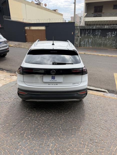VOLKSWAGEN Nivus 1.0 4P FLEX 200 TSI HIGHLINE TURBO AUTOM�TICO, Foto 4