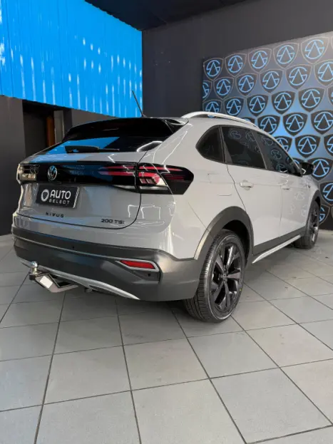 VOLKSWAGEN Nivus 1.0 4P FLEX 200 TSI HIGHLINE TURBO AUTOMÁTICO, Foto 6