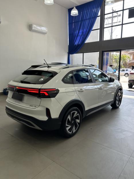 VOLKSWAGEN Nivus 1.0 4P FLEX 200 TSI HIGHLINE TURBO AUTOM�TICO, Foto 6