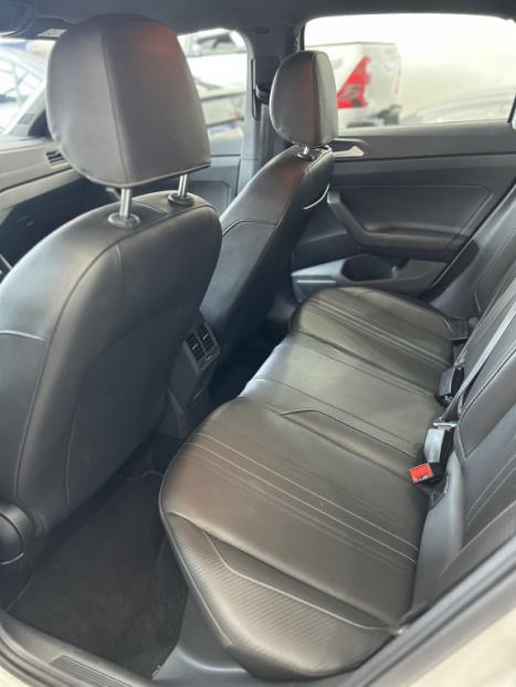 VOLKSWAGEN Nivus 1.0 4P FLEX 200 TSI HIGHLINE TURBO AUTOM�TICO, Foto 7