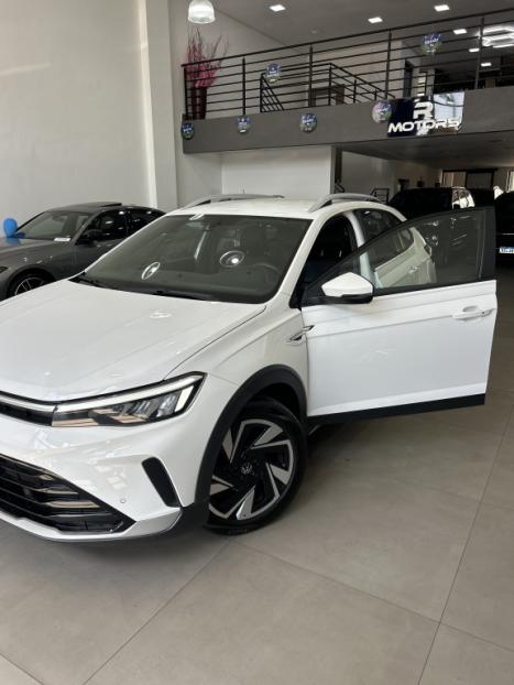 VOLKSWAGEN Nivus 1.0 4P FLEX 200 TSI HIGHLINE TURBO AUTOM�TICO, Foto 11