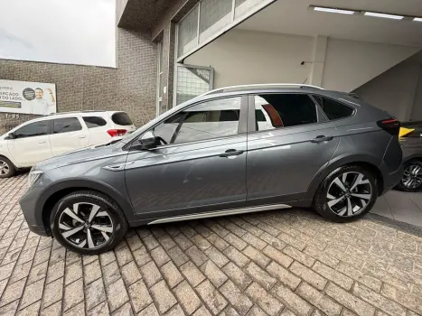 VOLKSWAGEN Nivus 1.0 4P FLEX 200 TSI HIGHLINE TURBO AUTOMÁTICO, Foto 4