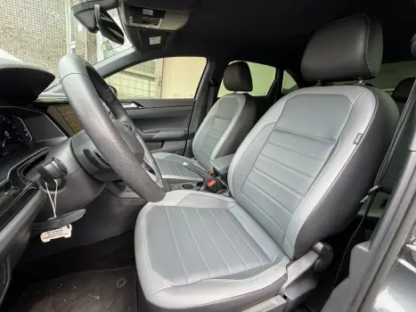 VOLKSWAGEN Nivus 1.0 4P FLEX 200 TSI HIGHLINE TURBO AUTOMÁTICO, Foto 12