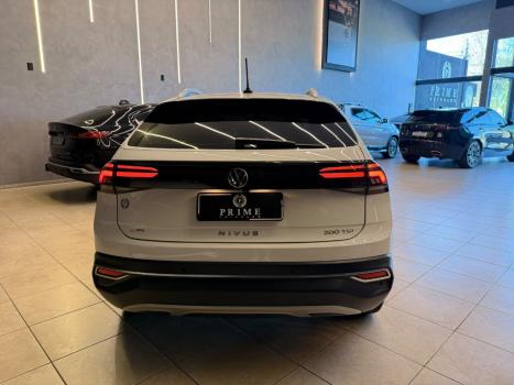 VOLKSWAGEN Nivus 1.0 4P FLEX 200 TSI HIGHLINE TURBO AUTOMÁTICO, Foto 4