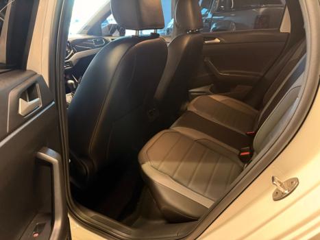 VOLKSWAGEN Nivus 1.0 4P FLEX 200 TSI HIGHLINE TURBO AUTOMÁTICO, Foto 13