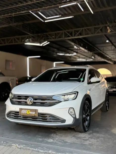 VOLKSWAGEN Nivus 1.0 4P FLEX 200 TSI HIGHLINE TURBO AUTOMÁTICO, Foto 2