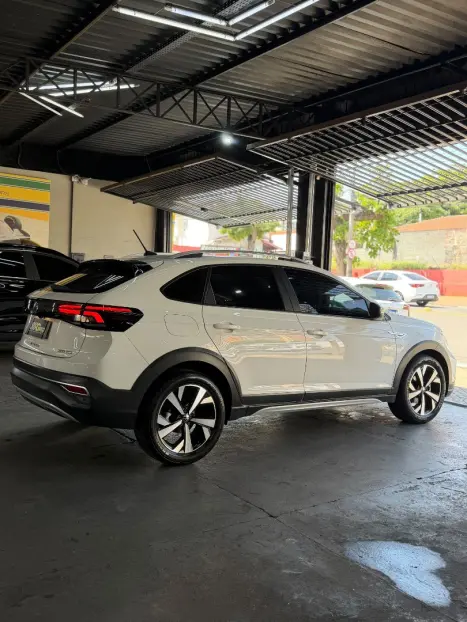 VOLKSWAGEN Nivus 1.0 4P FLEX 200 TSI HIGHLINE TURBO AUTOMÁTICO, Foto 5