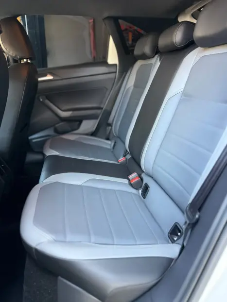 VOLKSWAGEN Nivus 1.0 4P FLEX 200 TSI HIGHLINE TURBO AUTOMÁTICO, Foto 15