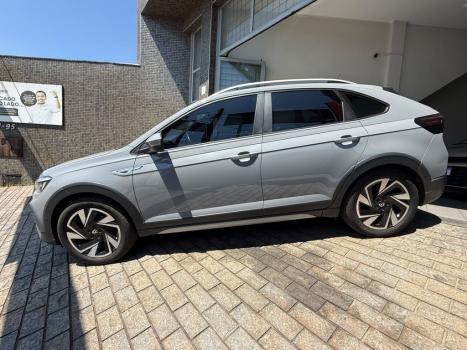 VOLKSWAGEN Nivus 1.0 4P FLEX 200 TSI HIGHLINE TURBO AUTOMÁTICO, Foto 4