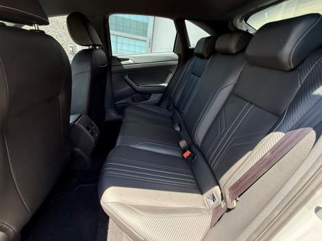 VOLKSWAGEN Nivus 1.0 4P FLEX 200 TSI HIGHLINE TURBO AUTOMÁTICO, Foto 14