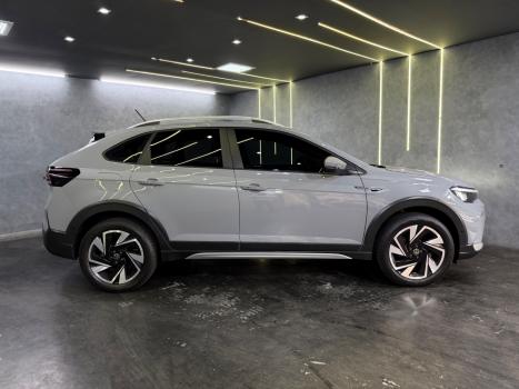 VOLKSWAGEN Nivus 1.0 4P FLEX 200 TSI HIGHLINE TURBO AUTOMÁTICO, Foto 3