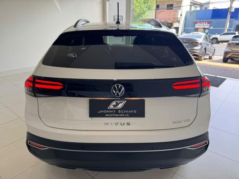 VOLKSWAGEN Nivus 1.0 4P FLEX 200 TSI COMFORTLINE TURBO AUTOMÁTICO, Foto 13