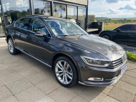 VOLKSWAGEN Passat 2.0 16V 4P TSI TURBO BLUEMOTION HIGHLINE AUTOM�TICO DSG, Foto 3