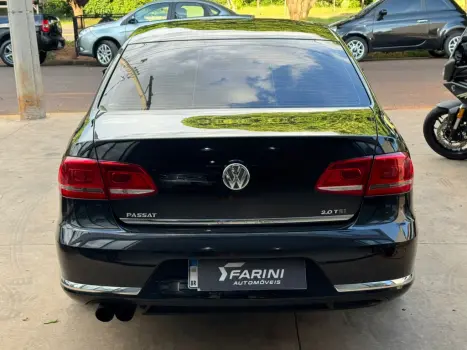 VOLKSWAGEN Passat 2.0 16V 4P FSI AUTOM�TICO DSG, Foto 6
