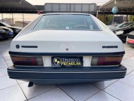 VOLKSWAGEN Passat , Foto 2