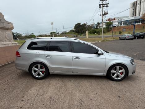 VOLKSWAGEN Passat Variant 2.0 16V FSI COMFORTLINE TURBO AUTOMÁTICO, Foto 4