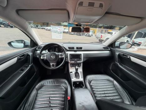 VOLKSWAGEN Passat Variant 2.0 16V FSI COMFORTLINE TURBO AUTOMÁTICO, Foto 10