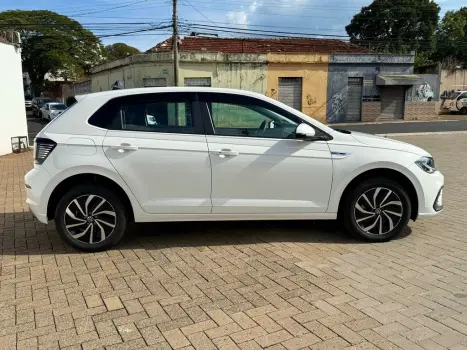 VOLKSWAGEN Polo Hatch 1.0 4P 170 TSI HIGHLINE AUTOM�TICO, Foto 4