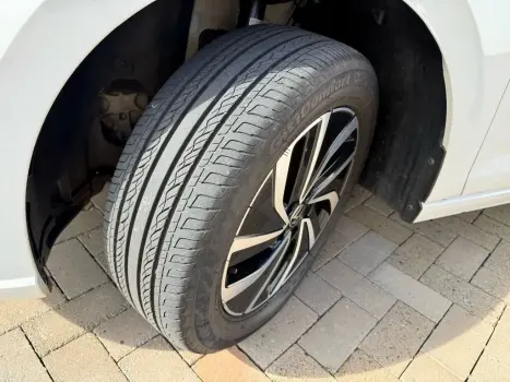 VOLKSWAGEN Polo Hatch 1.0 4P 170 TSI HIGHLINE AUTOM�TICO, Foto 24