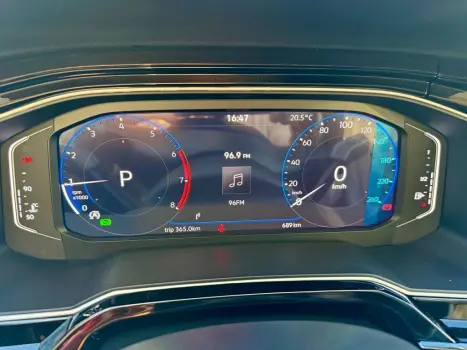 VOLKSWAGEN Polo Hatch 1.0 4P 170 TSI HIGHLINE AUTOMÁTICO, Foto 9 VOLKSWAGEN Polo Hatch 1.0 4P 170 TSI HIGHLINE AUTOMÁTICO, Foto 9